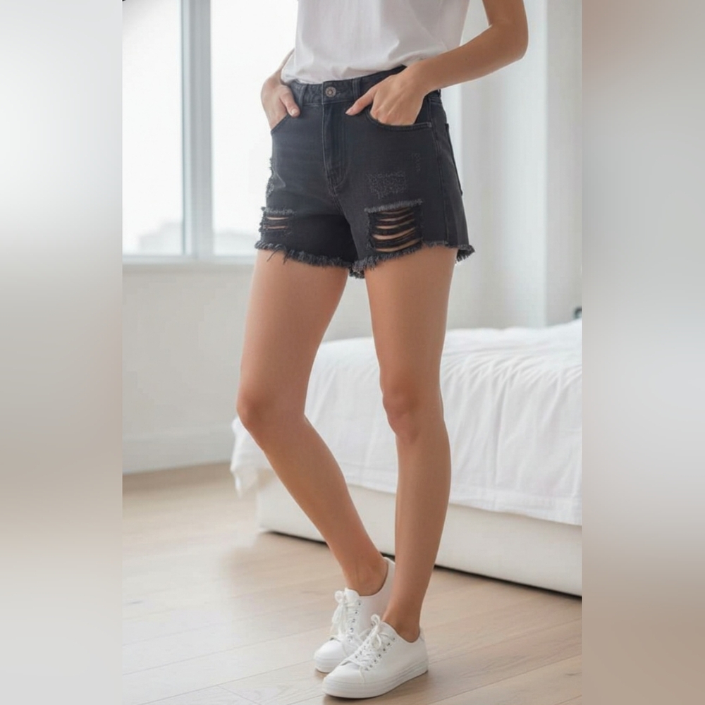 Iris Jeans Los Angeles Black Distressed Denim Jean Shorts NWT Medium